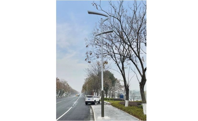 華體5G智慧路燈點(diǎn)亮南京后花園！